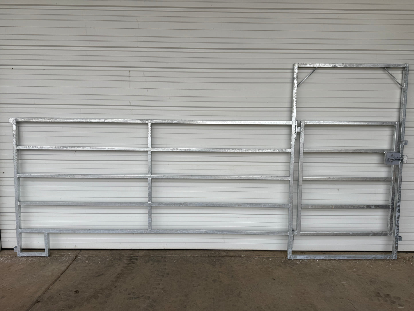 CP-FGP10L - 10' Cattle Front Gate Panel (left hand hinge)