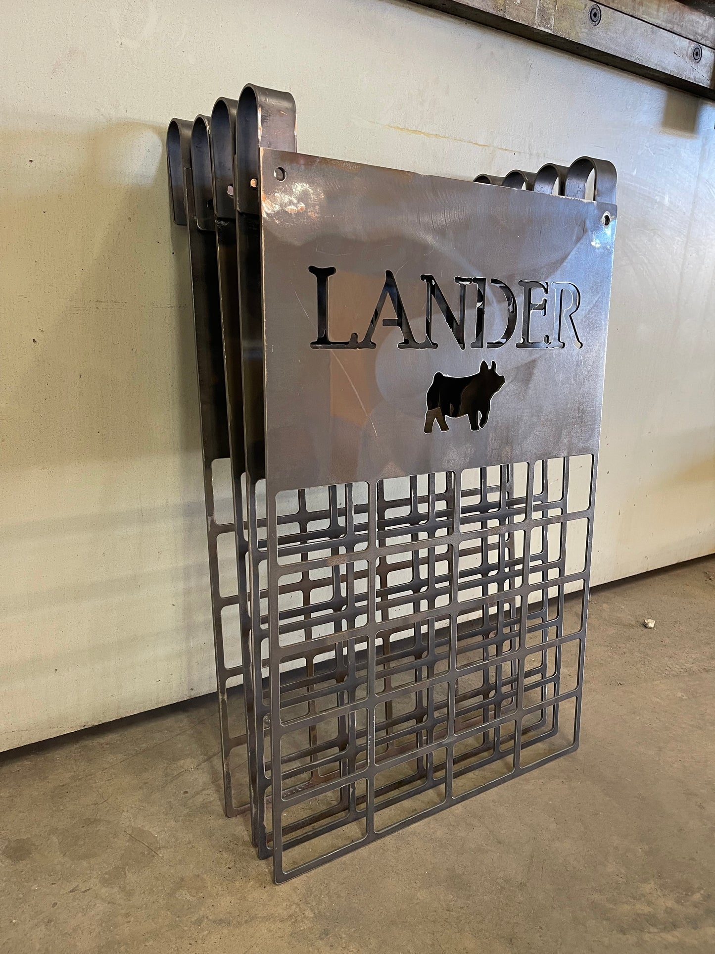 A-HFRC - Hanging Feeder Rack Custom