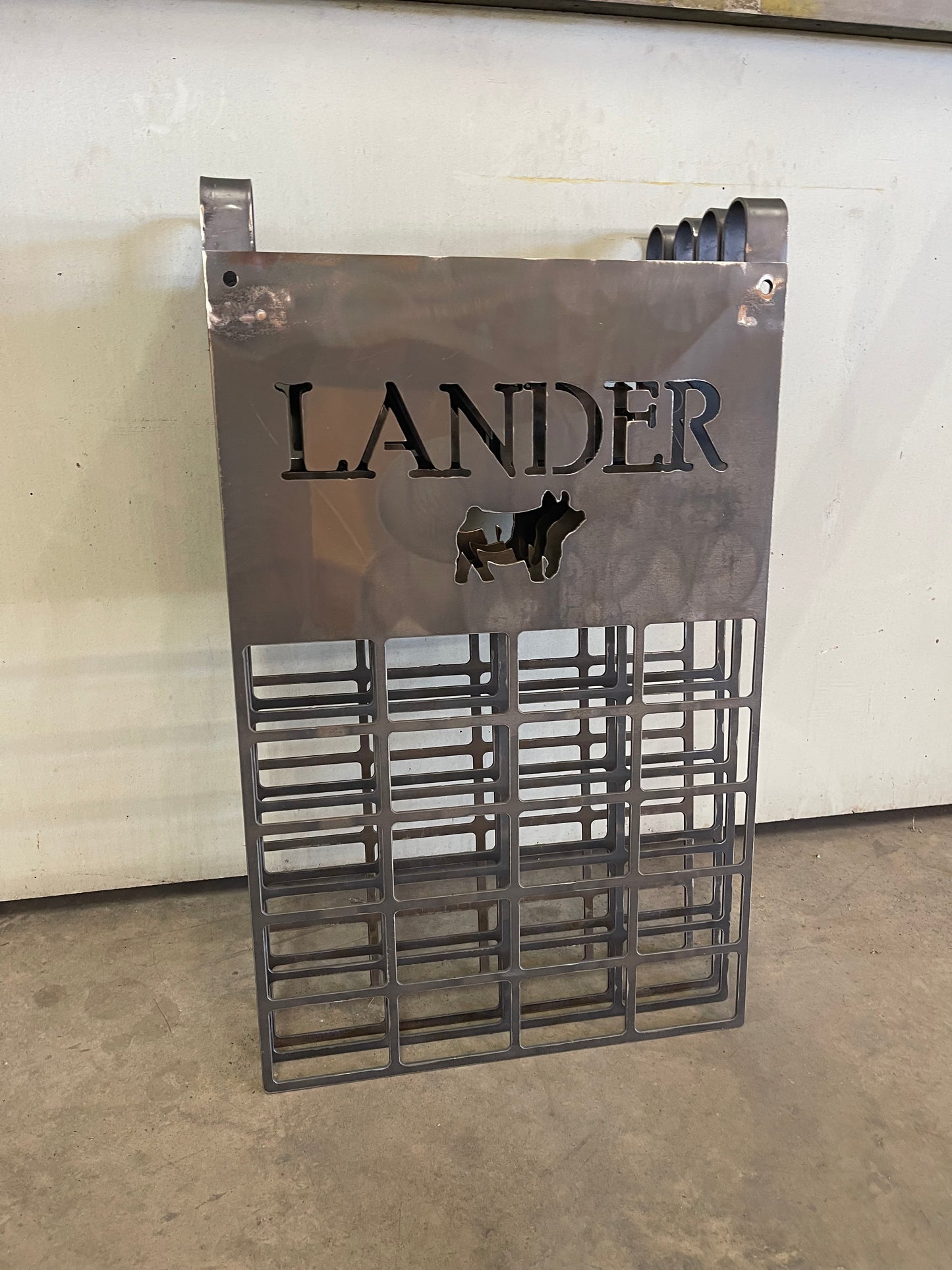 A-HFRC - Hanging Feeder Rack Custom